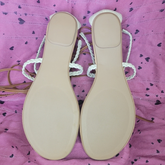 🔥NWTO🔥 Boho style Maurices sandals 👡 size 9 - Picture 6 of 6